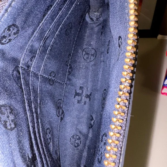 Tory Burch Robinson Navy White Gingham Crossbody - LNC - Picture 9 of 13